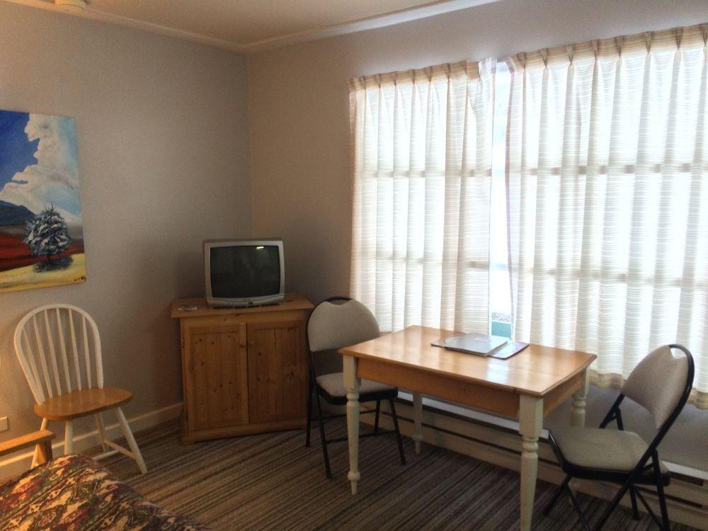 Salmo Reno Motel מראה חיצוני תמונה