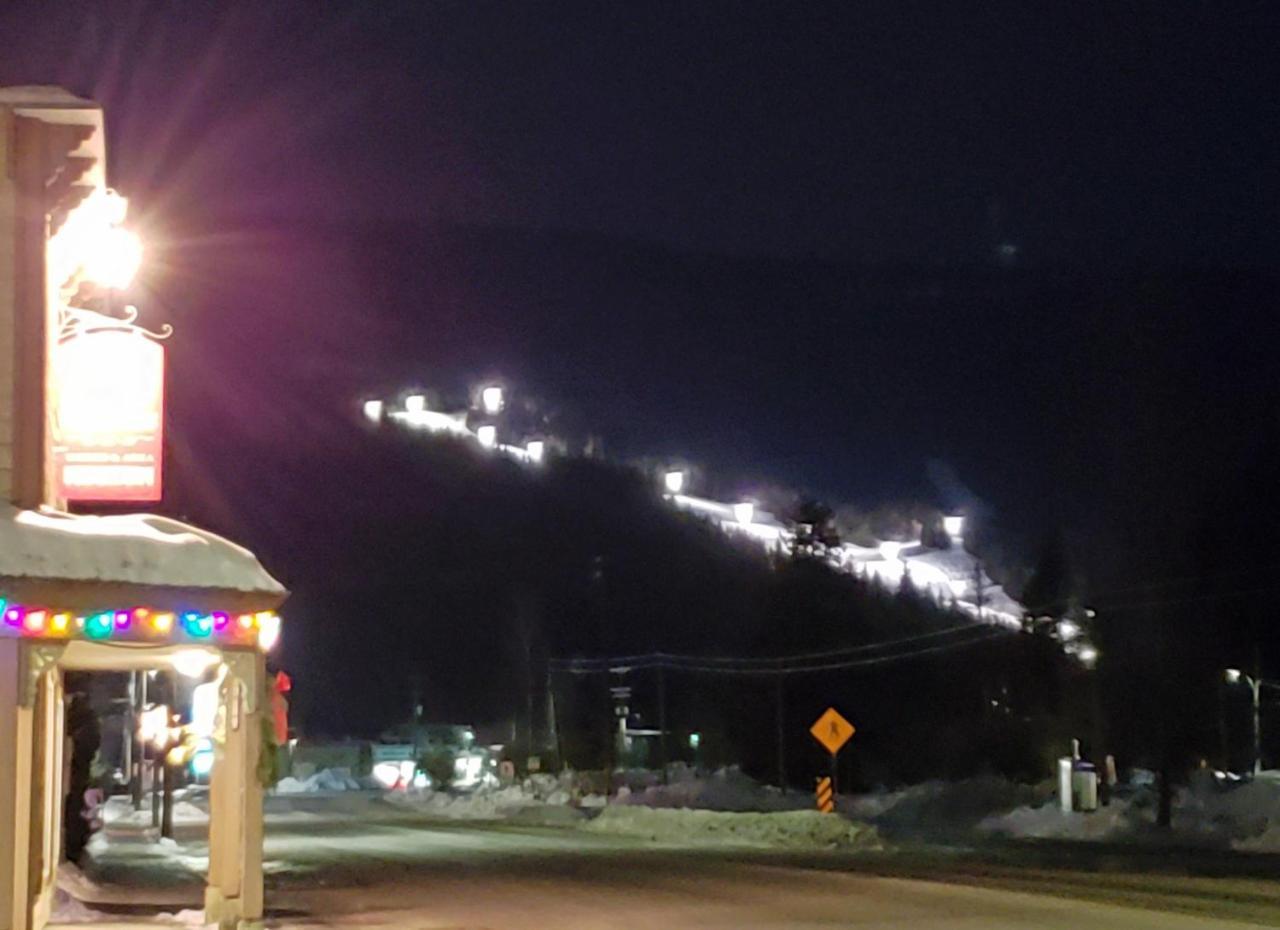 Salmo Reno Motel מראה חיצוני תמונה